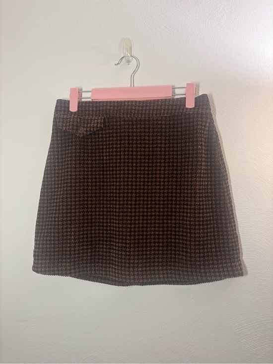 Urban Outfitters Dresses & Skirts - Urban Outfitters Brown Corduroy Houndstooth Mini Skirt Size Medium